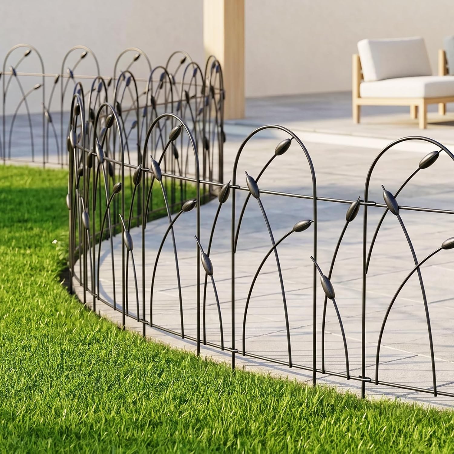Thealyn 82cm Decorative Metal No Dig Fence (10 panels)